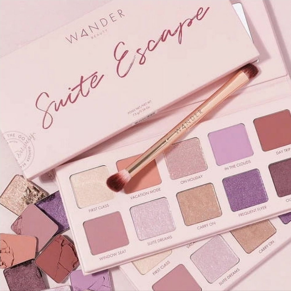 Wander Beauty Suite Escape Eyeshadow Palette